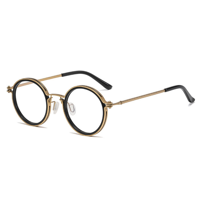 Eyewear Showcase Image 8