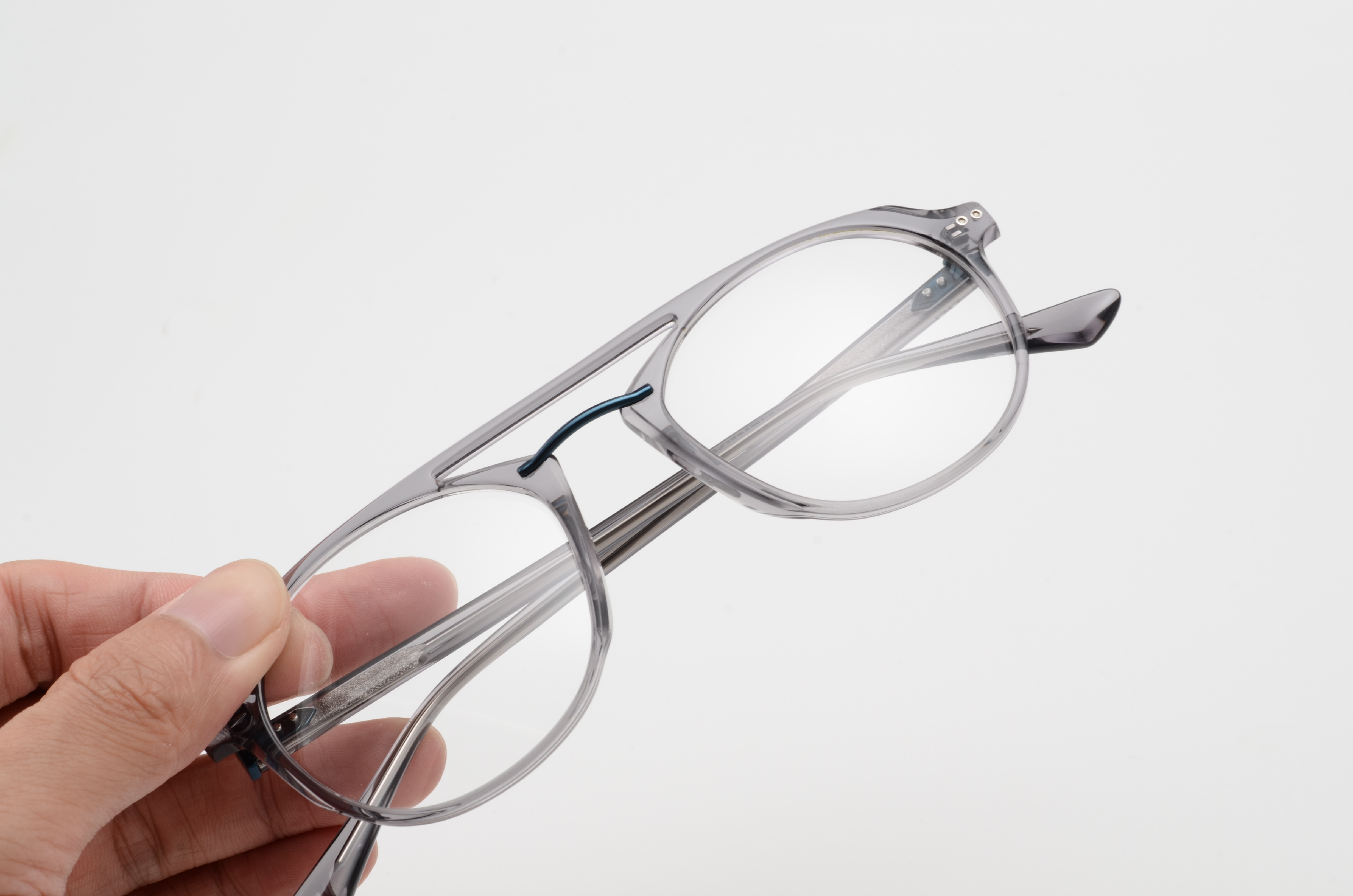 Eyewear Model View 2