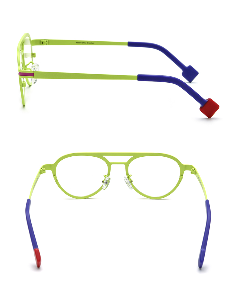 Eyewear Showcase