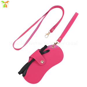 Wholesale PU Leather Eye Ware Glasses Storage Bag Sunglasses Case Hanging Outdoor Decoration Glasses Carrier