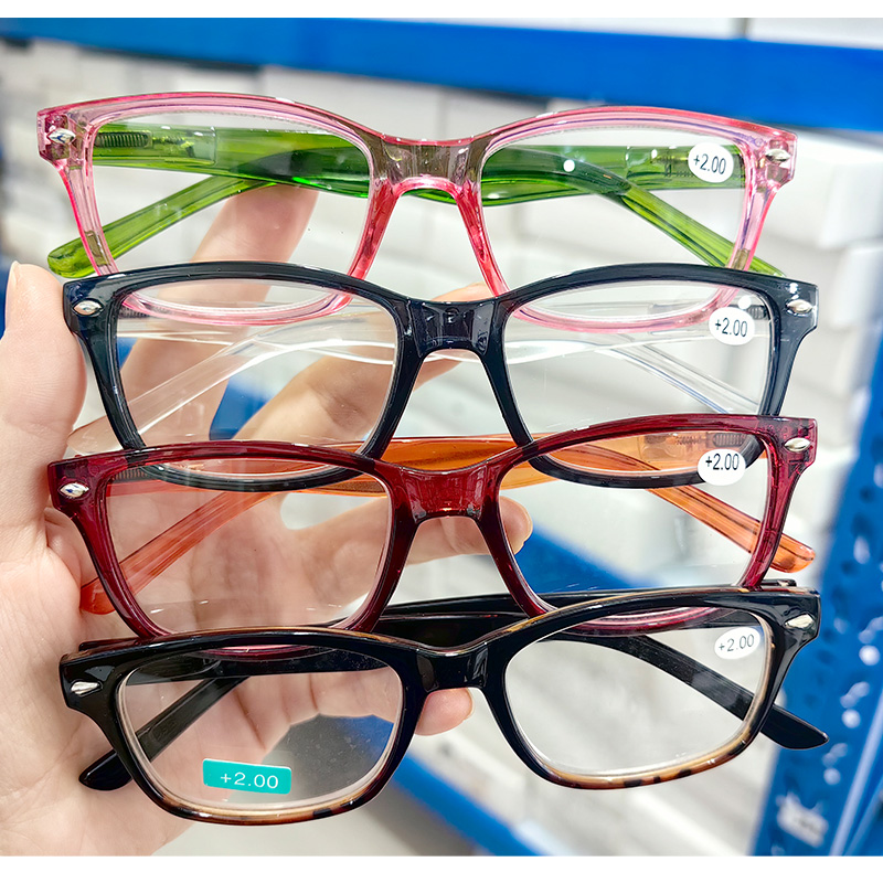 Assorted Reading Glasses Detail 10