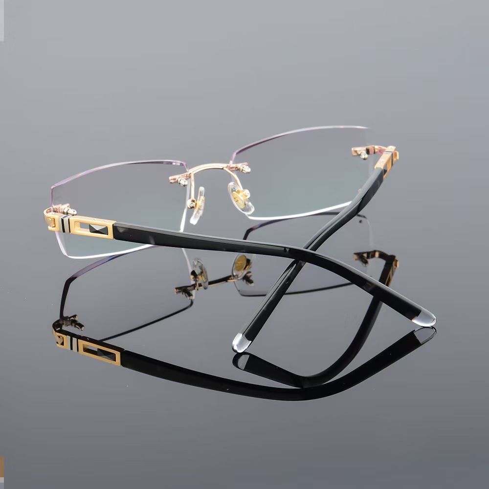 Eyeglasses Frame Detail
